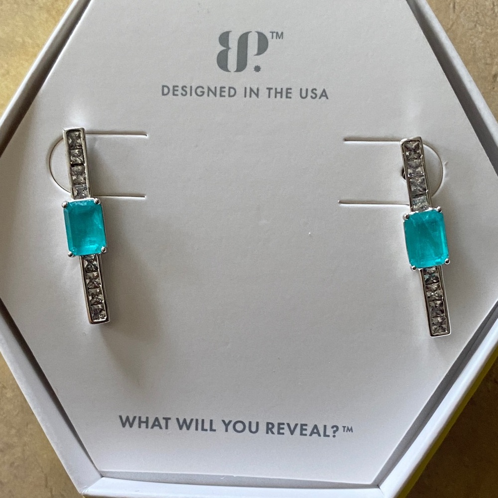 Bomb party OG earrings starstruck moments